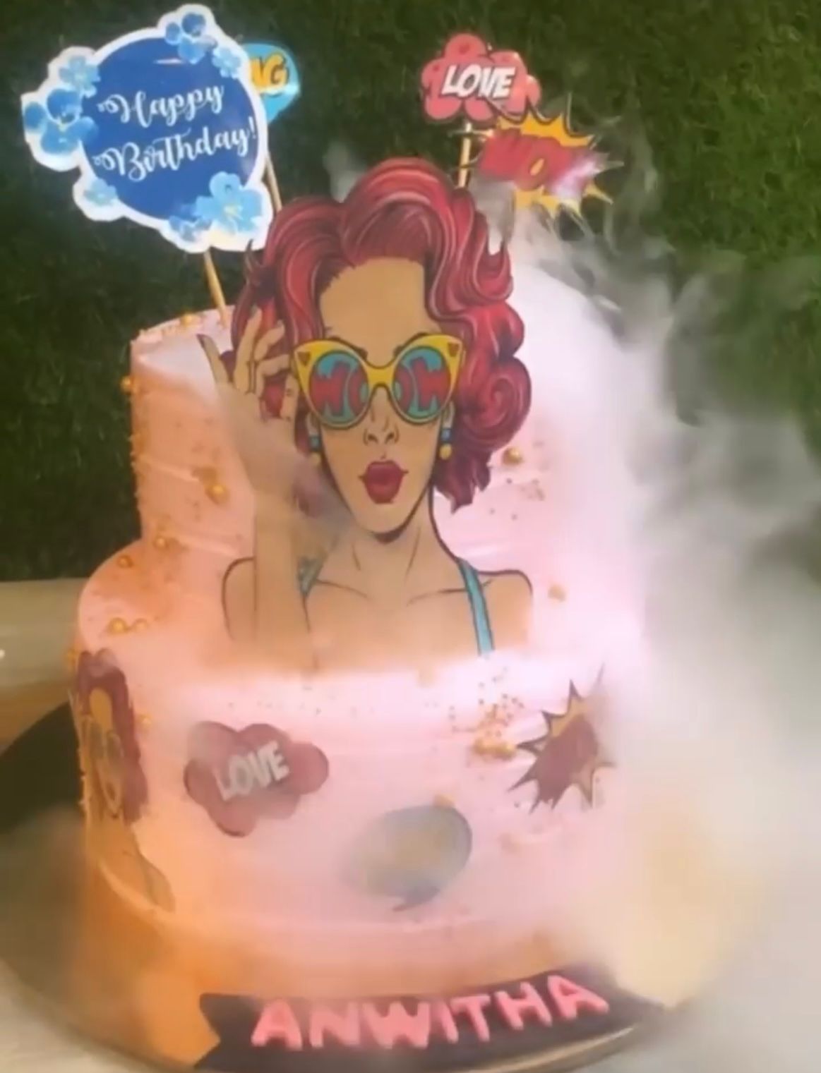 Girlie Smoke Cake Regalo Delights