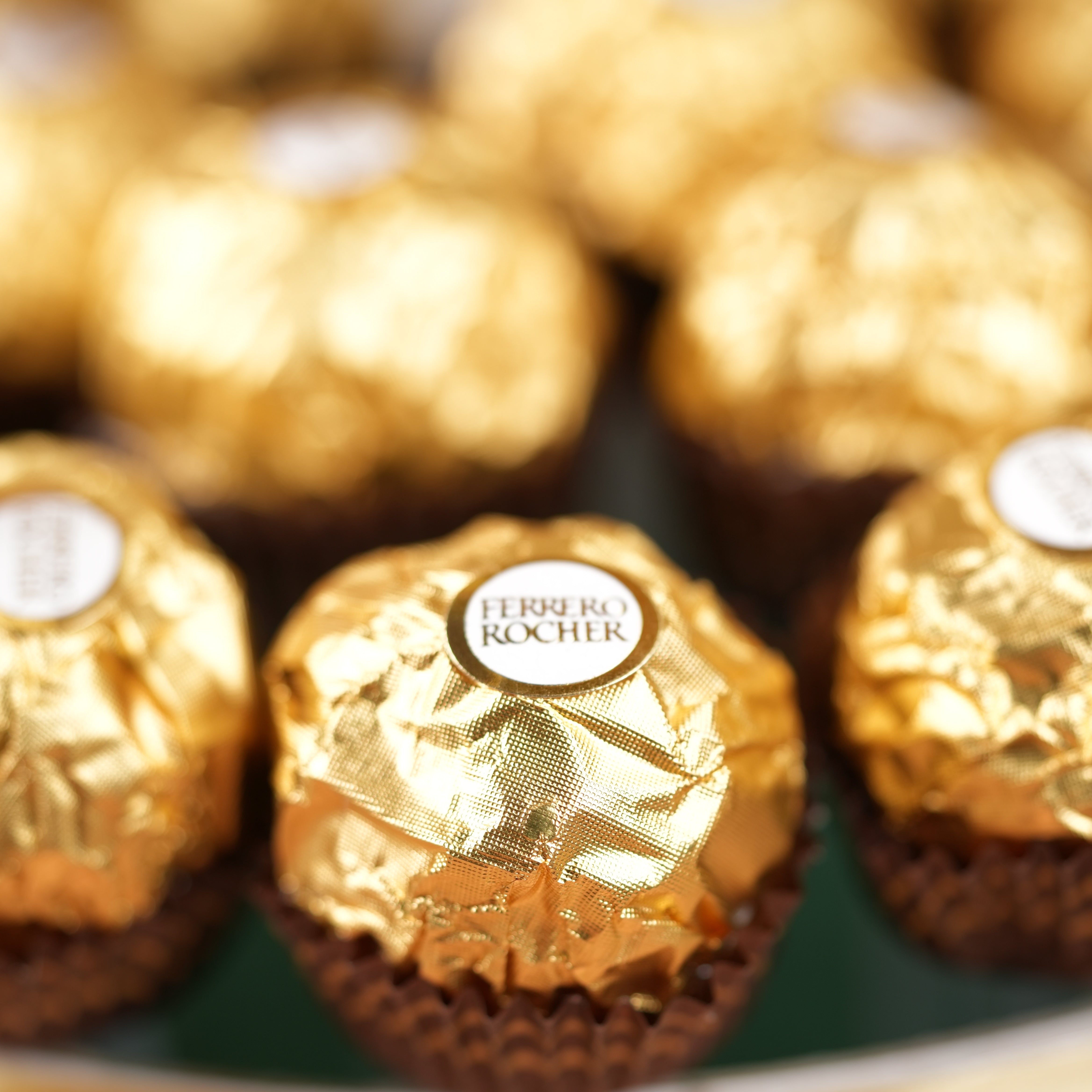Forerro Rochers Ferrero Rochers Hot Air Bouquet