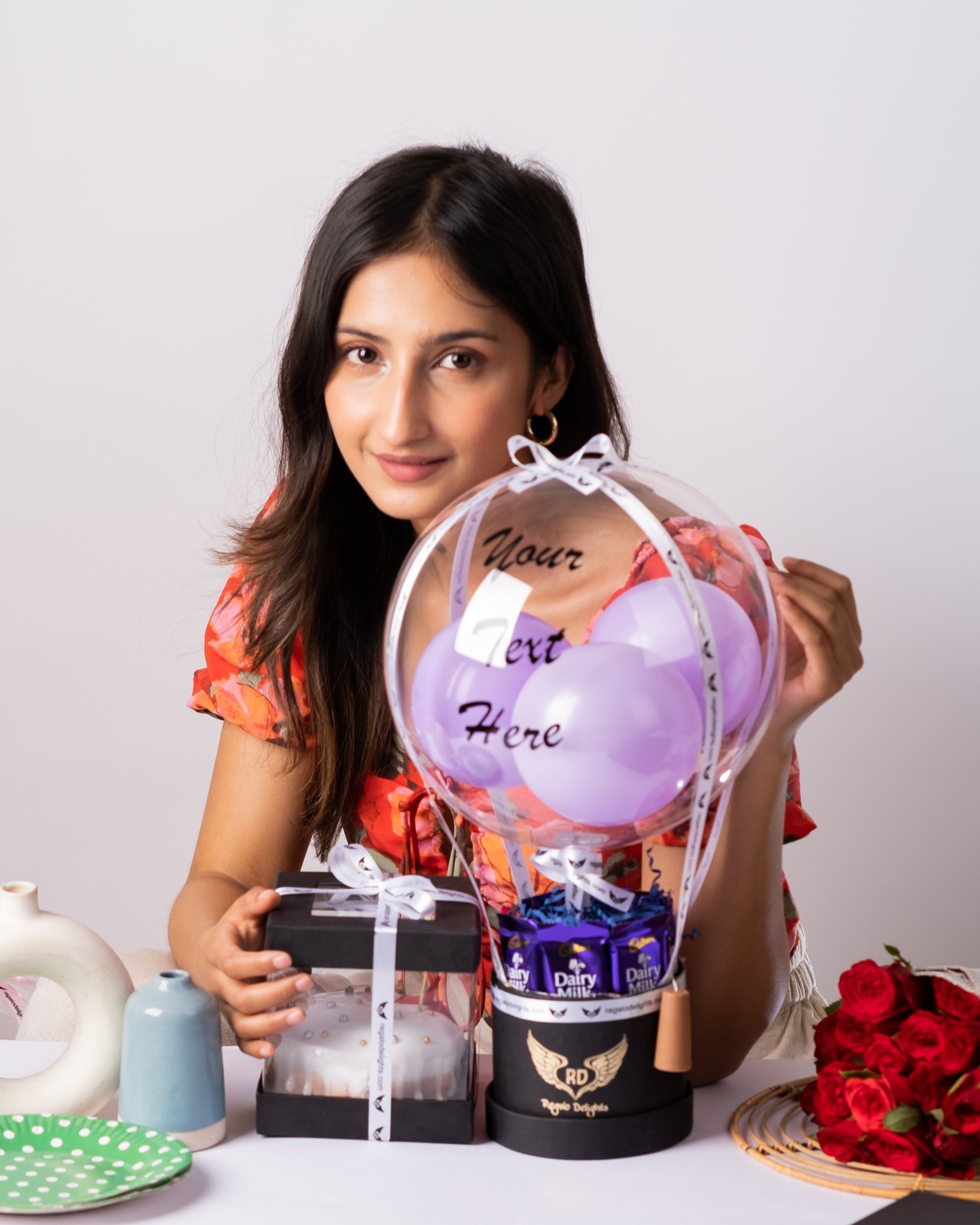 Dairy Milk Bouquet & Cake Regalo Delights