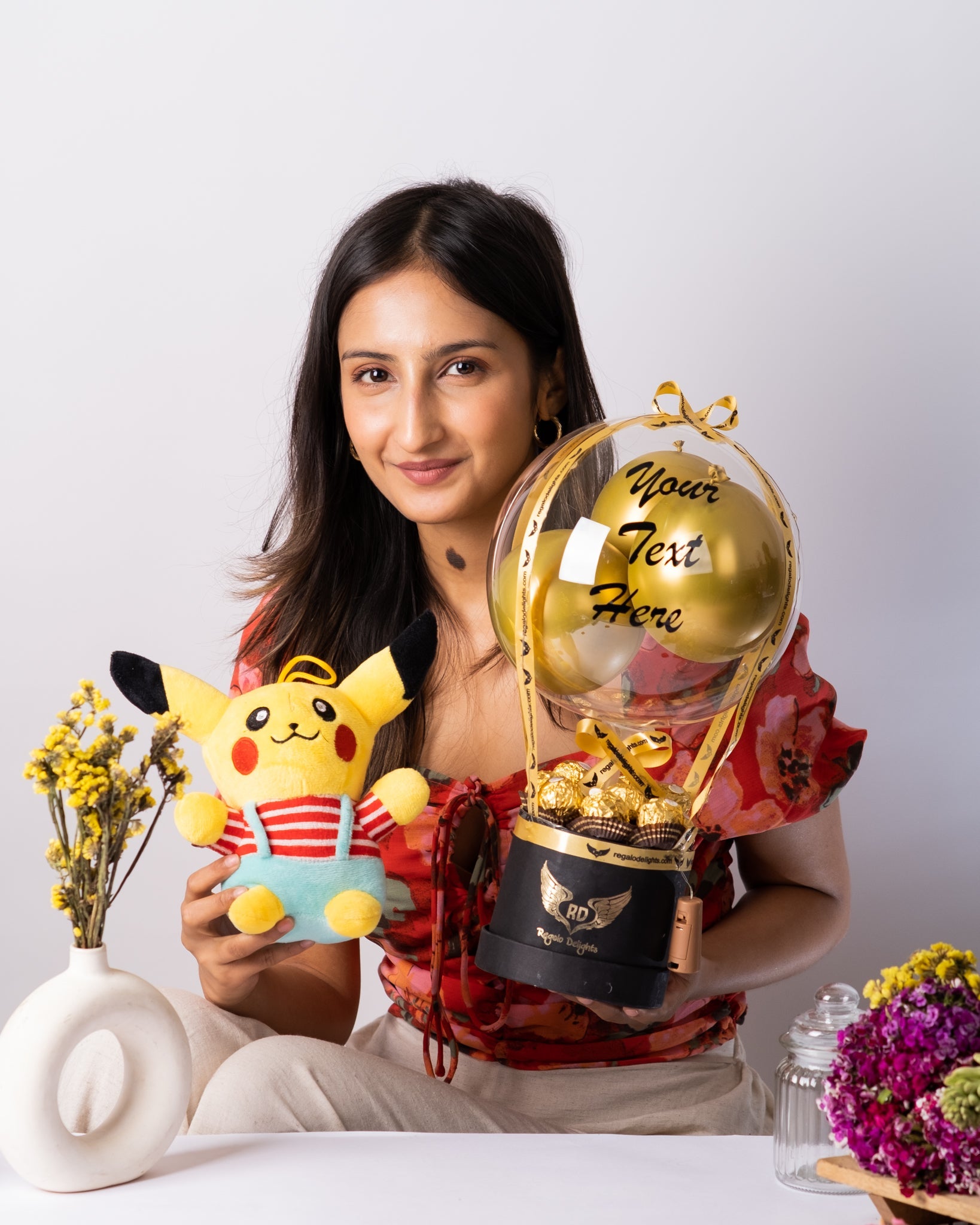 Ferrero Rochers Bouquet & Pikachu Regalo Delights