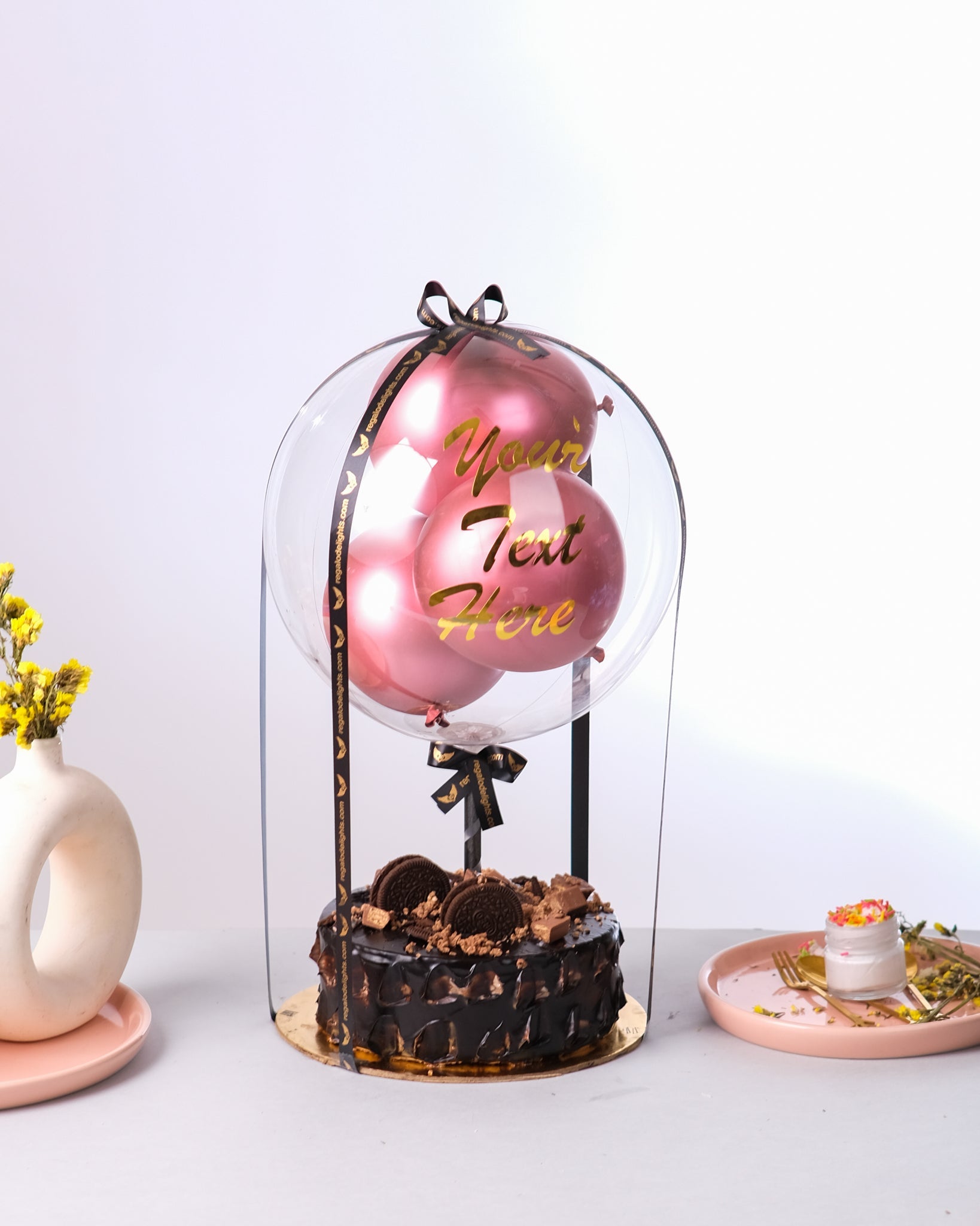KitKat Oreo Crunch Regalo Cake Regalo Delights