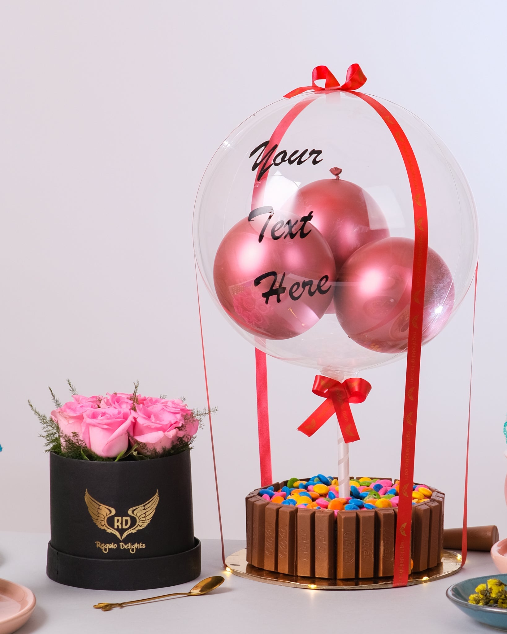 KitKat Regalo Cake & Pink Rose Bouquet Regalo Delights