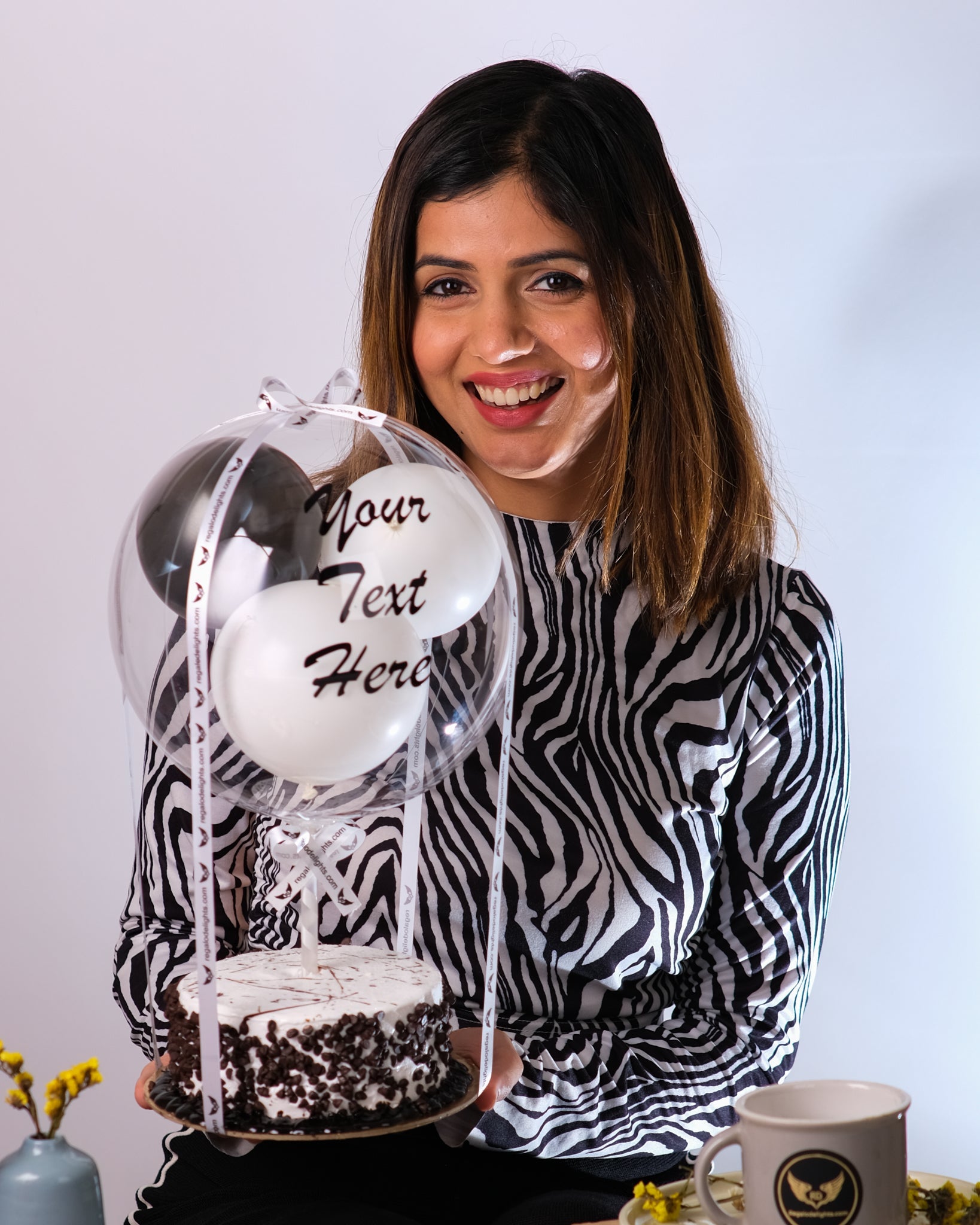 Marble Regalo Cake Regalo Delights