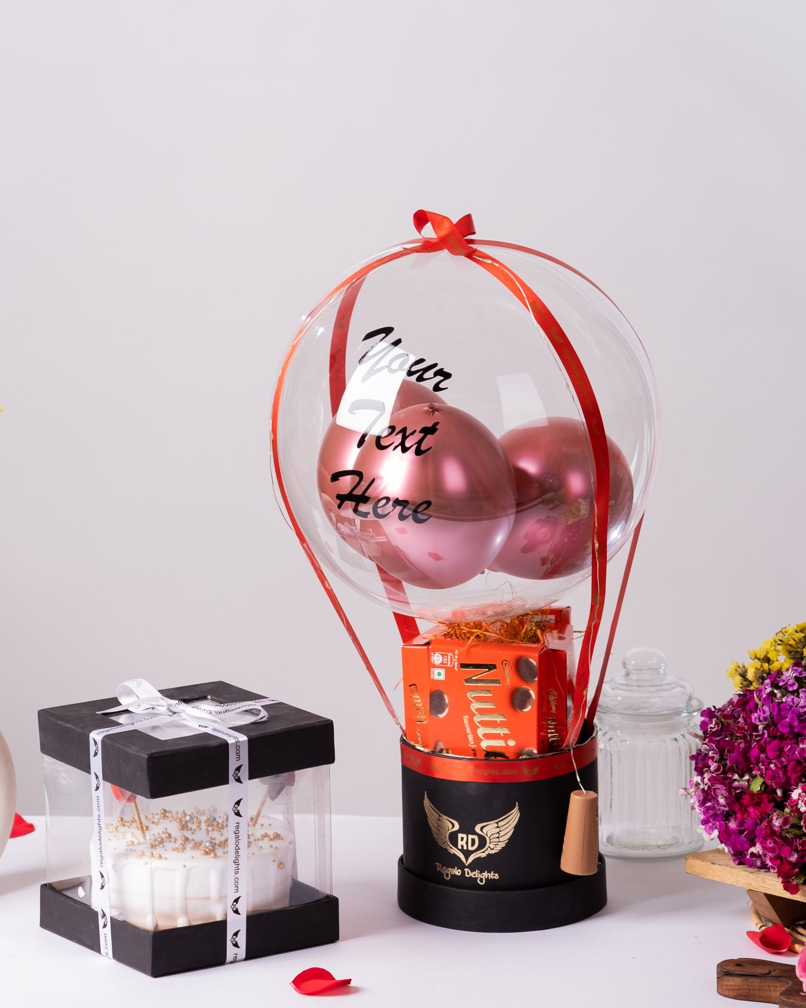 Nutties Bouquet & Cake Regalo Delights